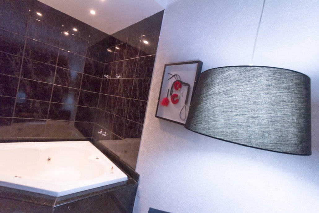 MOTEL_LAGO_DO_AMOR_por_VACA_AZUL_-1271-1030x687