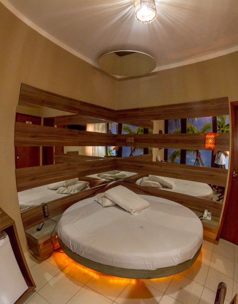 MOTEL_LAGO_DO_AMOR_por_VACA_AZUL_-148-808x1030