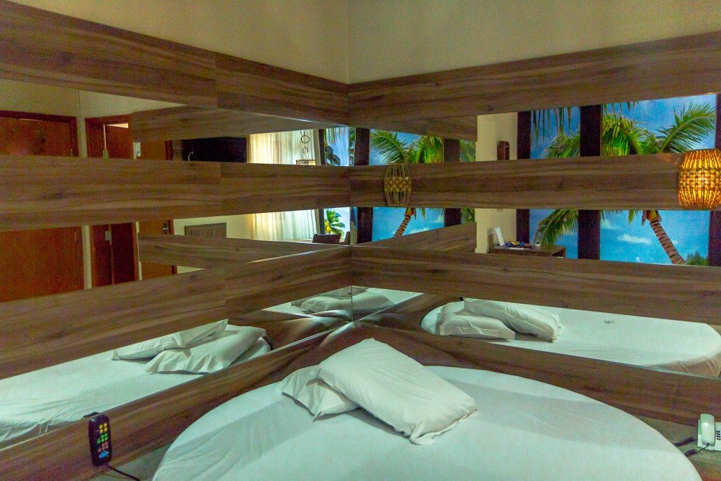 MOTEL_LAGO_DO_AMOR_por_VACA_AZUL_-252-1030x687