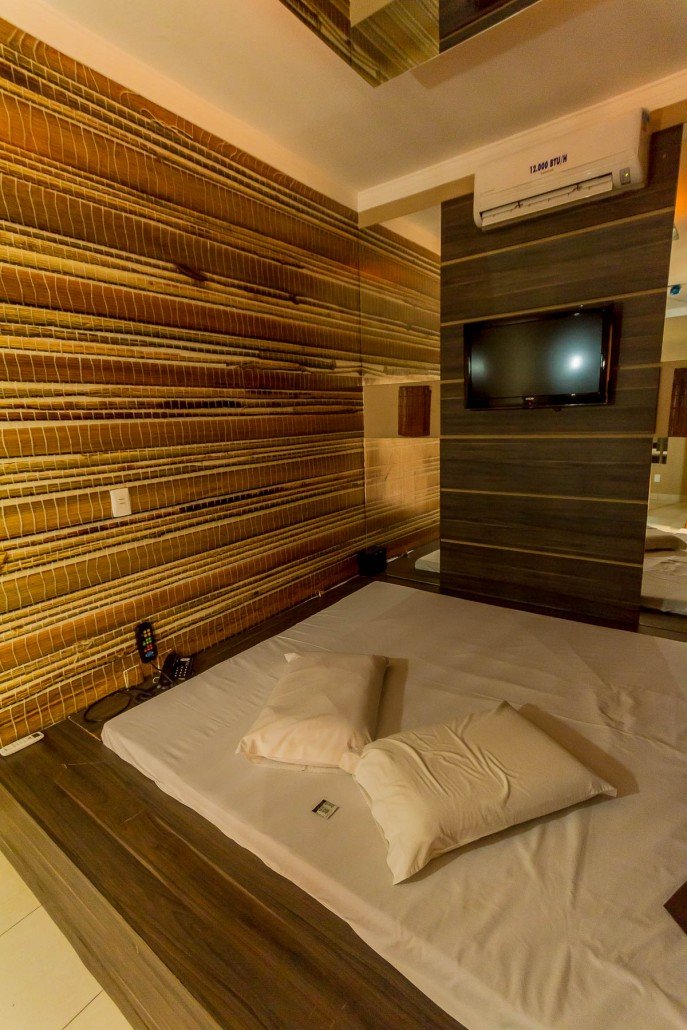 MOTEL_LAGO_DO_AMOR_por_VACA_AZUL_-89-687x1030